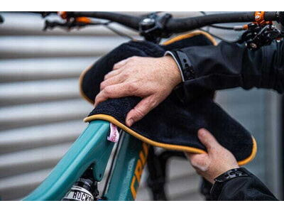 Gtechniq Bike Drying Towel click to zoom image