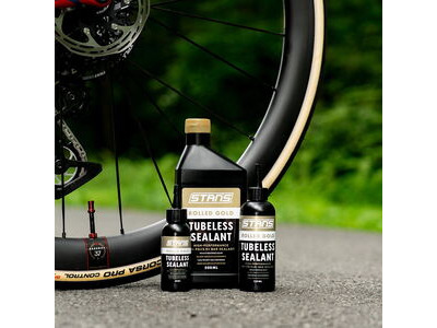 Stans Rolled gold Tyre Sealant - 500ml click to zoom image
